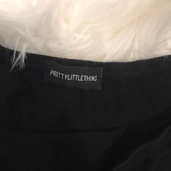 off shoulder bodysuit (back) | prettylittlething - Picture 3 of 3